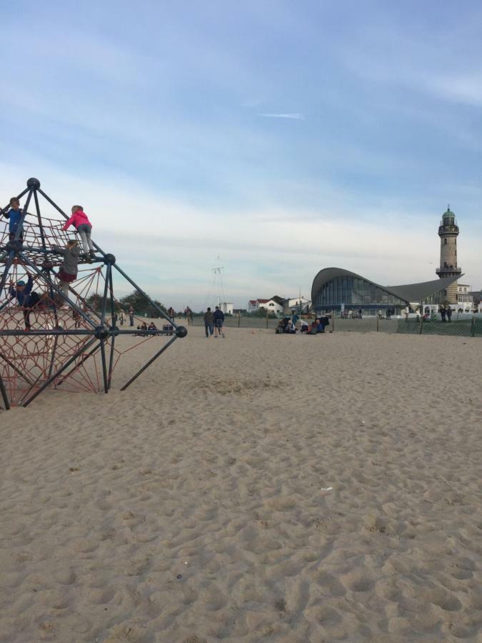 In Warnemuende, Friedrich-franz-strasse 11